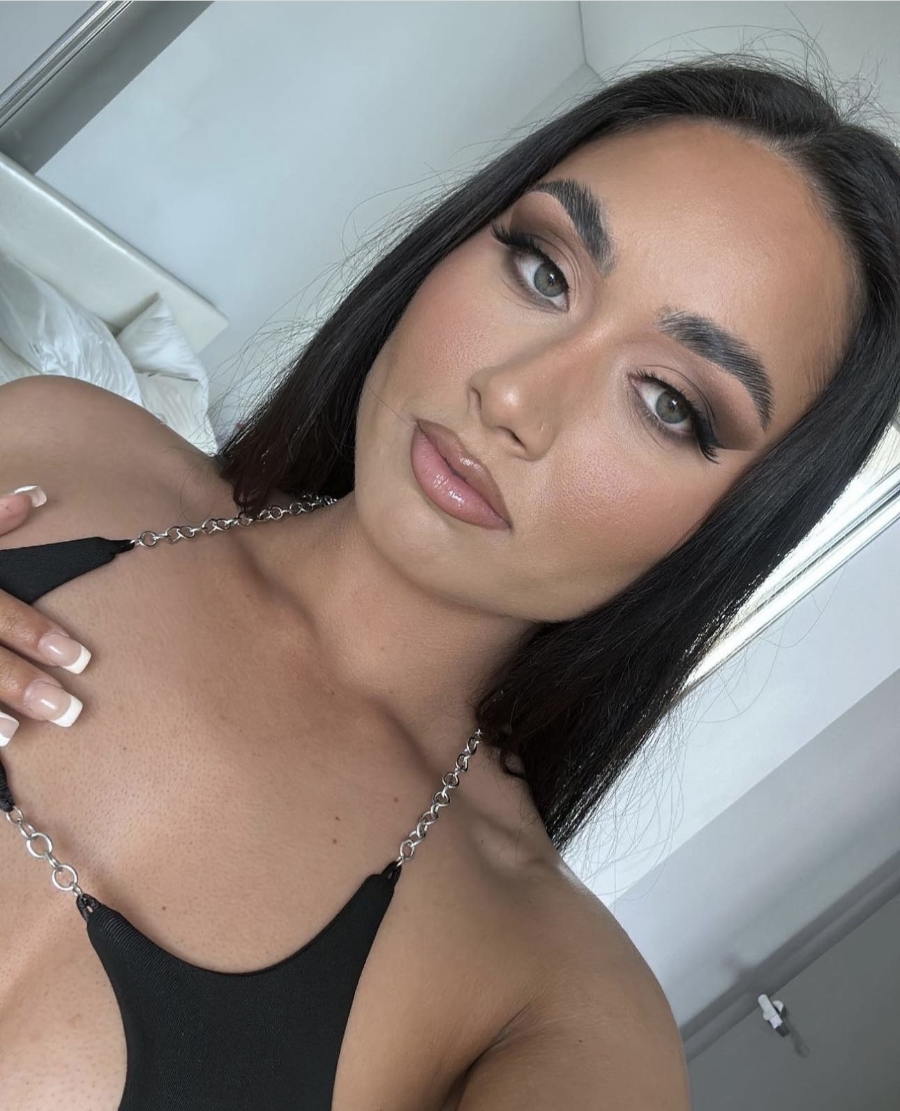 Sinead T.