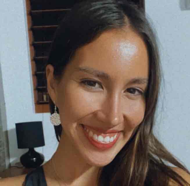 Paula Alicia R.